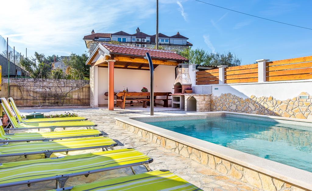 Apartments Bardak Ližnjan المظهر الخارجي الصورة
