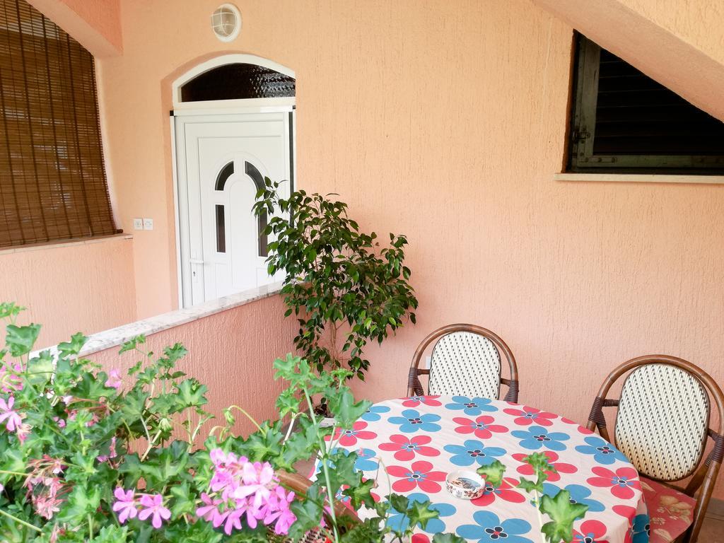 Apartments Bardak Ližnjan المظهر الخارجي الصورة